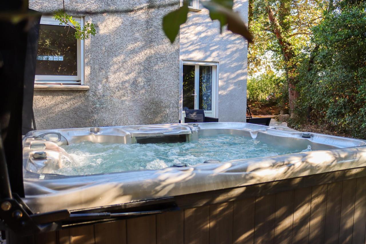 Duplex Le Philandra - Jacuzzi- 2 Chambres Monteils  Luaran gambar