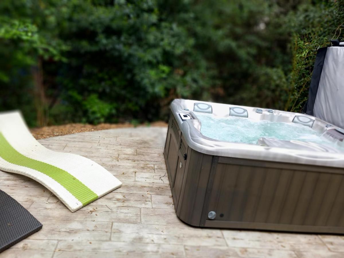 Duplex Le Philandra - Jacuzzi- 2 Chambres Monteils  Luaran gambar